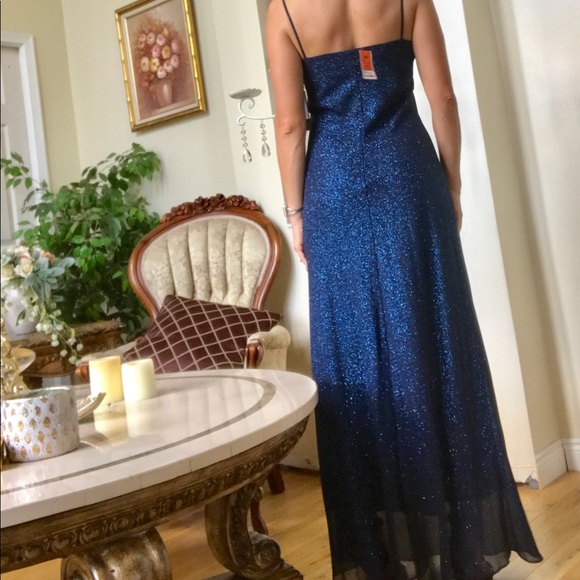 Dresses & Skirts - Evening dress